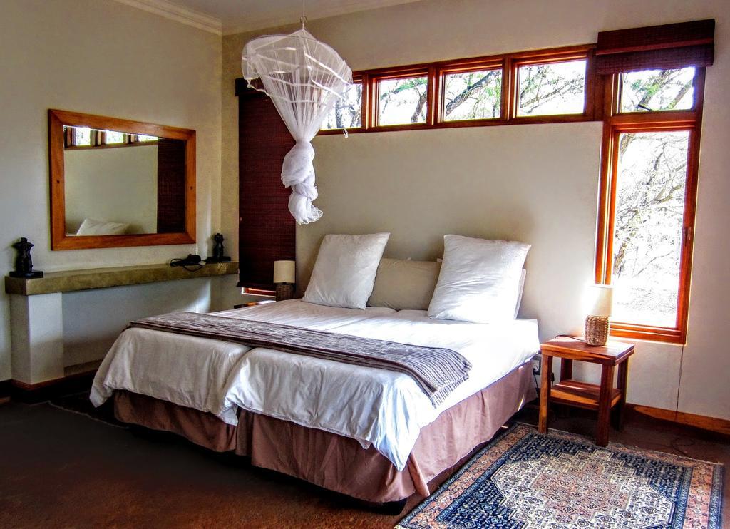 Chumbi Bush House Villa Hluhluwe Oda fotoğraf